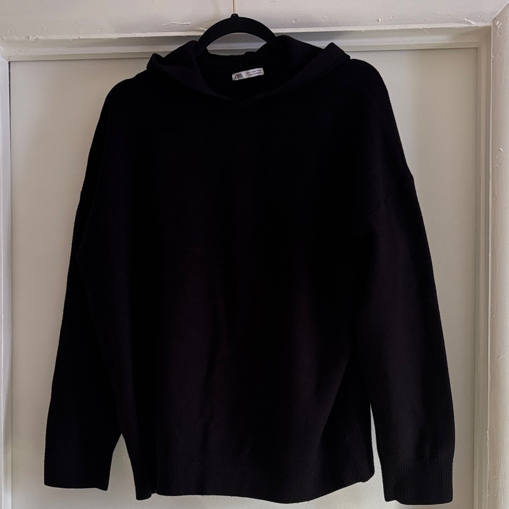 ❤️Zara Men's Black Hooded Sweater Size Small